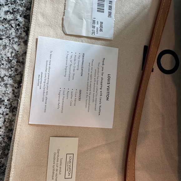 Louis Vuitton Rivoli MM - Picture 11 of 11